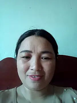 Snapshot of Giee00 chatting on May 24, 2026, 8:47 am Giee00 online show from May 24, 2026, 8:47 am
