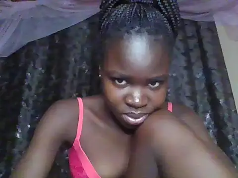 Snapshot of small_diva chatting on July 26, 2026, 7:32 pm small diva online show from July 26, 2026, 7:32 pm