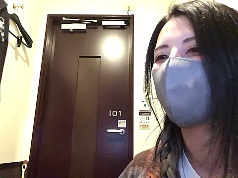 rina-rina0523 online show from May 24, 2026, 1:22 pm
