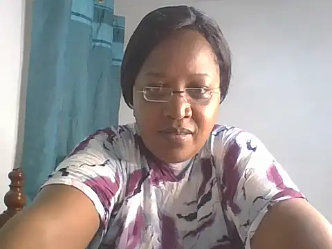 Snapshot of peacechloe chatting on May 24, 2026, 6:13 am peacechloe online show from May 24, 2026, 6:13 am