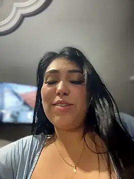 Snapshot of Antonellax__ chatting on June 4, 2026, 11:26 am Antonellax online show from June 4, 2026, 11:26 am