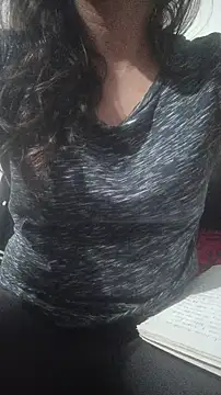 Snapshot of Marcella_single chatting on June 5, 2026, 6:18 am Marcella single online show from June 5, 2026, 6:18 am