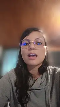 Snapshot of Marcella_single chatting on May 30, 2026, 6:20 am Marcella single online show from May 30, 2026, 6:20 am