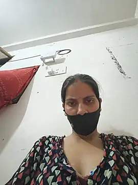 Snapshot of Neha-ji chatting on June 24, 2026, 5:11 pm Neha-ji online show from June 24, 2026, 5:11 pm
