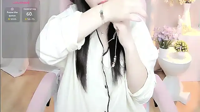 shynana online show from July 3, 2026, 1:12 am