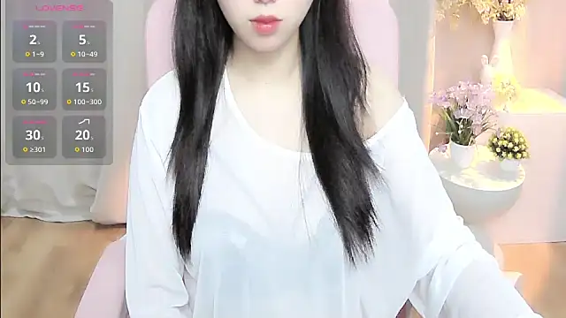 shynana online show from June 18, 2026, 1:15 am