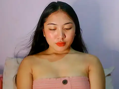 Snapshot of cutie_princess88 chatting on June 19, 2026, 5:30 pm cutie princess88 online show from June 19, 2026, 5:30 pm