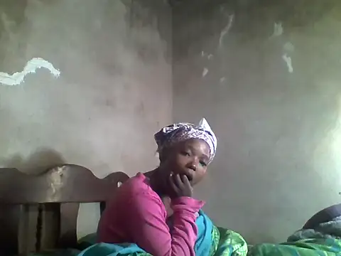 Snapshot of mommysmiley1234 chatting on June 6, 2026, 5:56 am mommysmiley1234 online show from June 6, 2026, 5:56 am