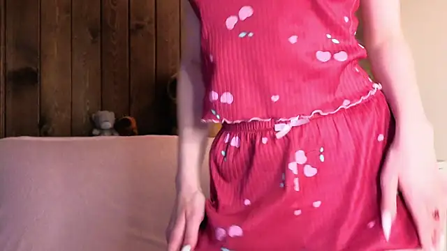 Snapshot of IvoryPesante chatting on June 11, 2026, 12:32 am IvoryPesante online show from June 11, 2026, 12:32 am