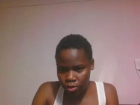 Midnight whisper01 online show from June 25, 2026, 5:18 pm