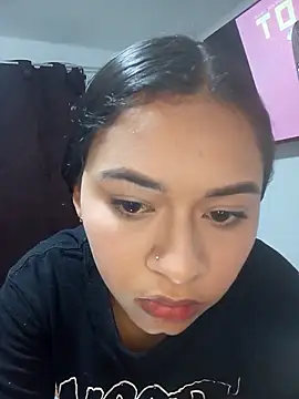 Snapshot of drianny chatting on May 28, 2026, 12:51 am drianny online show from May 28, 2026, 12:51 am