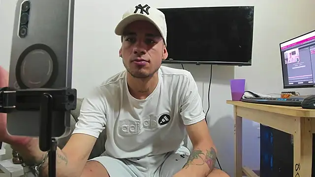 Snapshot of Tokioxx chatting on May 30, 2026, 1:01 am Tokioxx online show from May 30, 2026, 1:01 am
