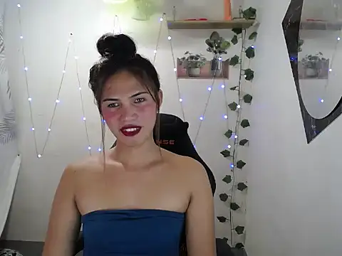 Snapshot of Bella_cum69 chatting on June 8, 2026, 4:57 am Bella cum69 online show from June 8, 2026, 4:57 am