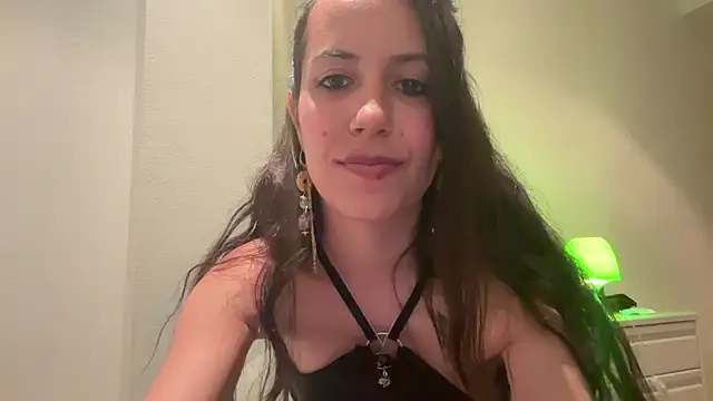 Snapshot of maryurgirl chatting on May 26, 2026, 8:07 pm maryurgirl online show from May 26, 2026, 8:07 pm