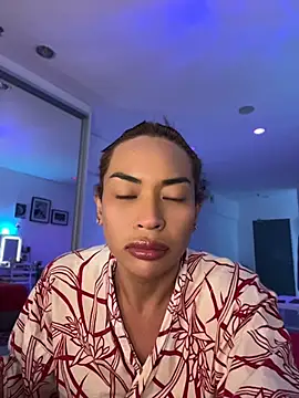 Snapshot of TsOlgaMarie chatting on June 24, 2026, 5:33 pm TsOlgaMarie online show from June 24, 2026, 5:33 pm
