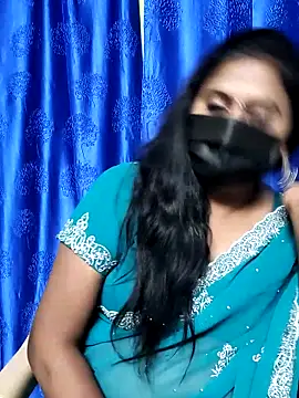 Snapshot of Meera_mia chatting on June 20, 2026, 7:08 pm Meera mia online show from June 20, 2026, 7:08 pm
