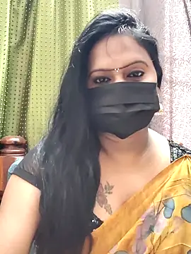 Snapshot of Meera_mia chatting on June 11, 2026, 8:11 am Meera mia online show from June 11, 2026, 8:11 am