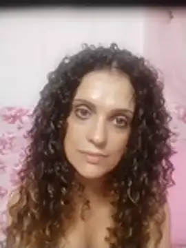 Snapshot of angelaxxx83 chatting on July 23, 2026, 11:29 am angelaxxx83 online show from July 23, 2026, 11:29 am