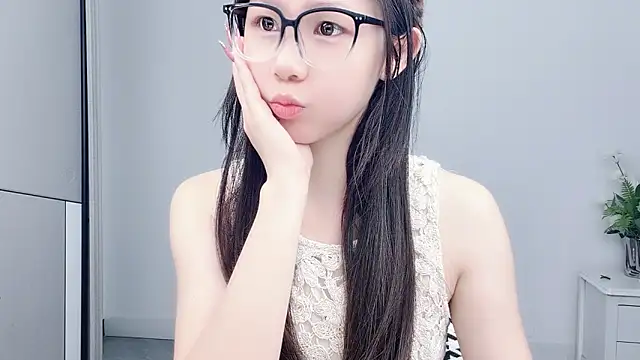 Snapshot of Rose_love69 chatting on July 9, 2026, 3:40 am Rose love69 online show from July 9, 2026, 3:40 am