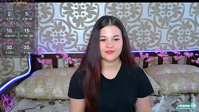 Snapshot of ElisesMuse chatting on July 8, 2026, 1:01 pm ElisesMuse online show from July 8, 2026, 1:01 pm