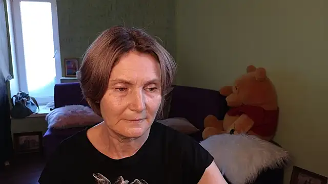 Snapshot of Mabel_Magic chatting on June 3, 2026, 6:03 am Mabel Magic online show from June 3, 2026, 6:03 am