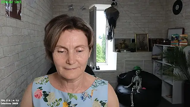 Snapshot of Mabel_Magic chatting on July 11, 2026, 12:16 pm Mabel Magic online show from July 11, 2026, 12:16 pm