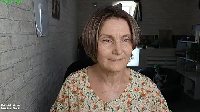 Snapshot of Mabel_Magic chatting on July 6, 2026, 12:12 pm Mabel Magic online show from July 6, 2026, 12:12 pm