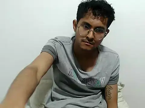 Snapshot of xanderlover chatting on June 26, 2026, 12:05 am xanderlover online show from June 26, 2026, 12:05 am