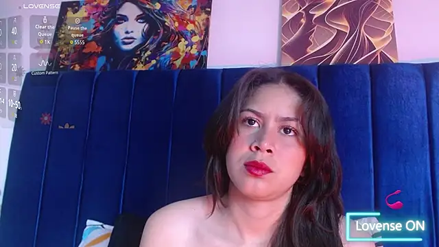 Snapshot of Lucy_wish1 chatting on June 4, 2026, 4:06 am Lucy wish1 online show from June 4, 2026, 4:06 am
