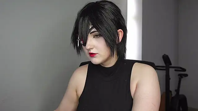 Snapshot of Laura_Lalove chatting on May 26, 2026, 1:31 pm Laura Lalove online show from May 26, 2026, 1:31 pm