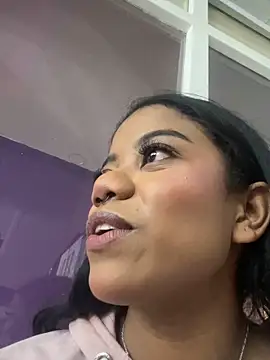 Snapshot of Ariana_roxe_ chatting on June 20, 2026, 3:11 am Ariana roxe online show from June 20, 2026, 3:11 am