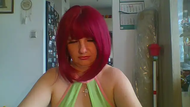 Snapshot of MeganFlirt chatting on July 3, 2026, 9:38 am MeganFlirt online show from July 3, 2026, 9:38 am
