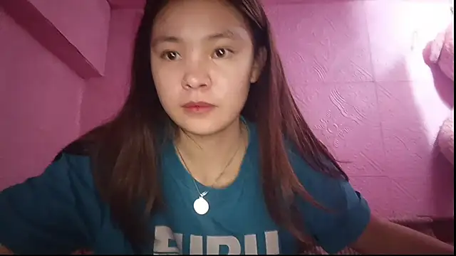 Snapshot of Alinacutie222 chatting on May 29, 2026, 7:36 am Alinacutie222 online show from May 29, 2026, 7:36 am