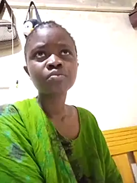 Snapshot of Carinasweets chatting on June 29, 2026, 12:05 pm Carinasweets online show from June 29, 2026, 12:05 pm