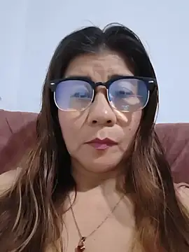 Snapshot of fire_mommy chatting on June 13, 2026, 10:19 pm fire mommy online show from June 13, 2026, 10:19 pm