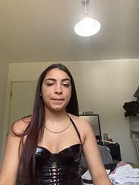 naomiiii55 online show from June 30, 2026, 3:12 pm