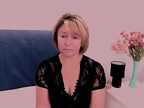 MarieneHot online show from July 6, 2026, 6:20 am