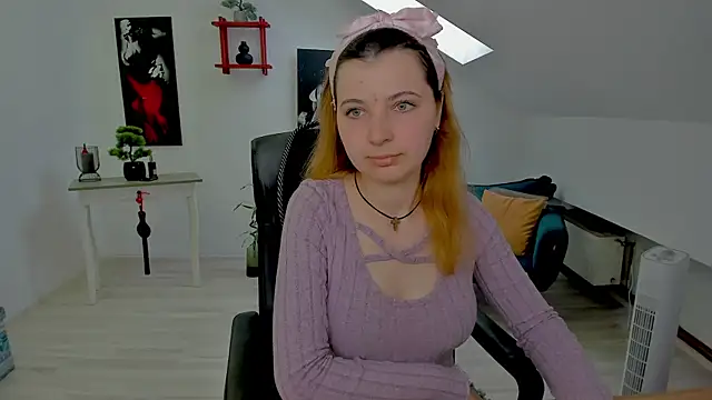 Snapshot of CamelliaStone chatting on May 28, 2026, 6:43 am CamelliaStone online show from May 28, 2026, 6:43 am