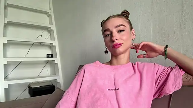 Snapshot of amilia-sexygirl chatting on June 21, 2026, 1:11 am amilia-sexygirl online show from June 21, 2026, 1:11 am