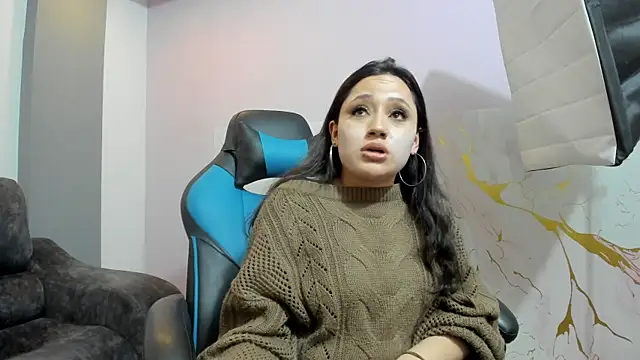 Snapshot of Miiarouse__ chatting on June 30, 2026, 3:06 am Miiarouse online show from June 30, 2026, 3:06 am