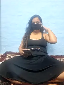 Snapshot of Curvy_Sakhi chatting on May 28, 2026, 5:41 pm Curvy Sakhi online show from May 28, 2026, 5:41 pm