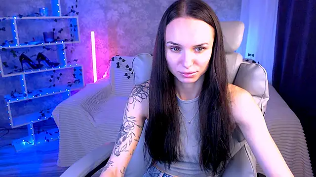 Snapshot of NicoleMerz chatting on July 8, 2026, 7:14 pm NicoleMerz online show from July 8, 2026, 7:14 pm