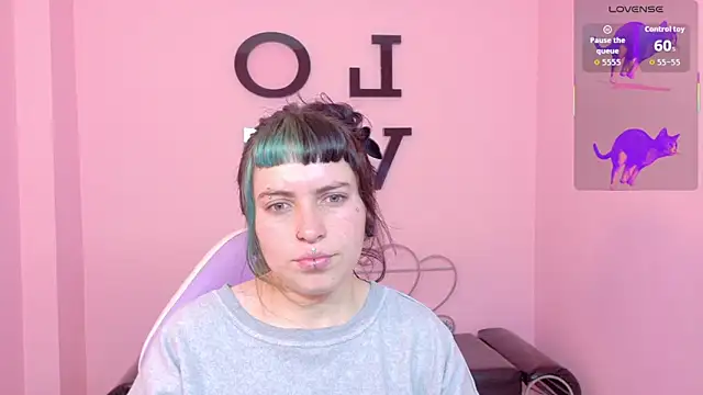  sofia smth xx online show from June 13, 2026, 1:42 pm