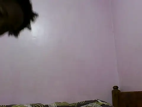 Sexyvaren online show from May 28, 2026, 11:49 am