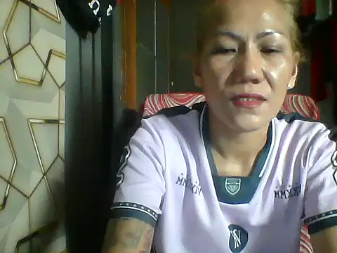 Snapshot of pinayheartaker chatting on July 2, 2026, 3:23 am pinayheartaker online show from July 2, 2026, 3:23 am