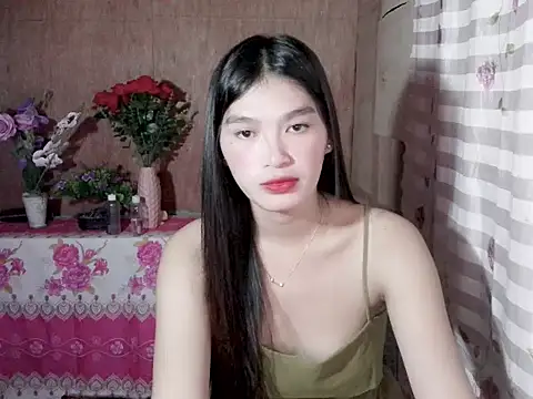 Snapshot of loving_marie chatting on May 31, 2026, 2:45 pm loving marie online show from May 31, 2026, 2:45 pm