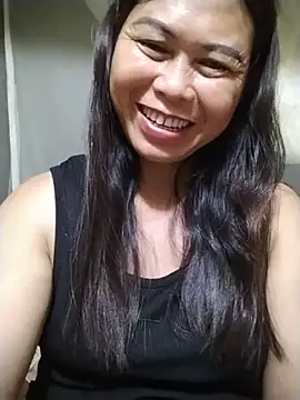Snapshot of -Hatybi- chatting on July 14, 2026, 10:49 pm -Hatybi- online show from July 14, 2026, 10:49 pm