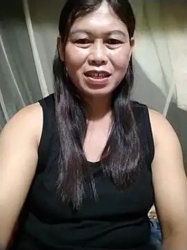 Snapshot of -Hatybi- chatting on July 7, 2026, 9:40 pm -Hatybi- online show from July 7, 2026, 9:40 pm