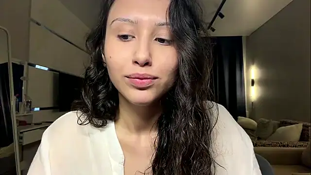 Alicekitty67 online show from June 19, 2026, 3:07 pm