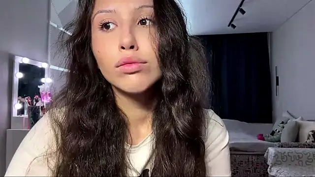 Alicekitty67 online show from July 14, 2026, 7:46 am